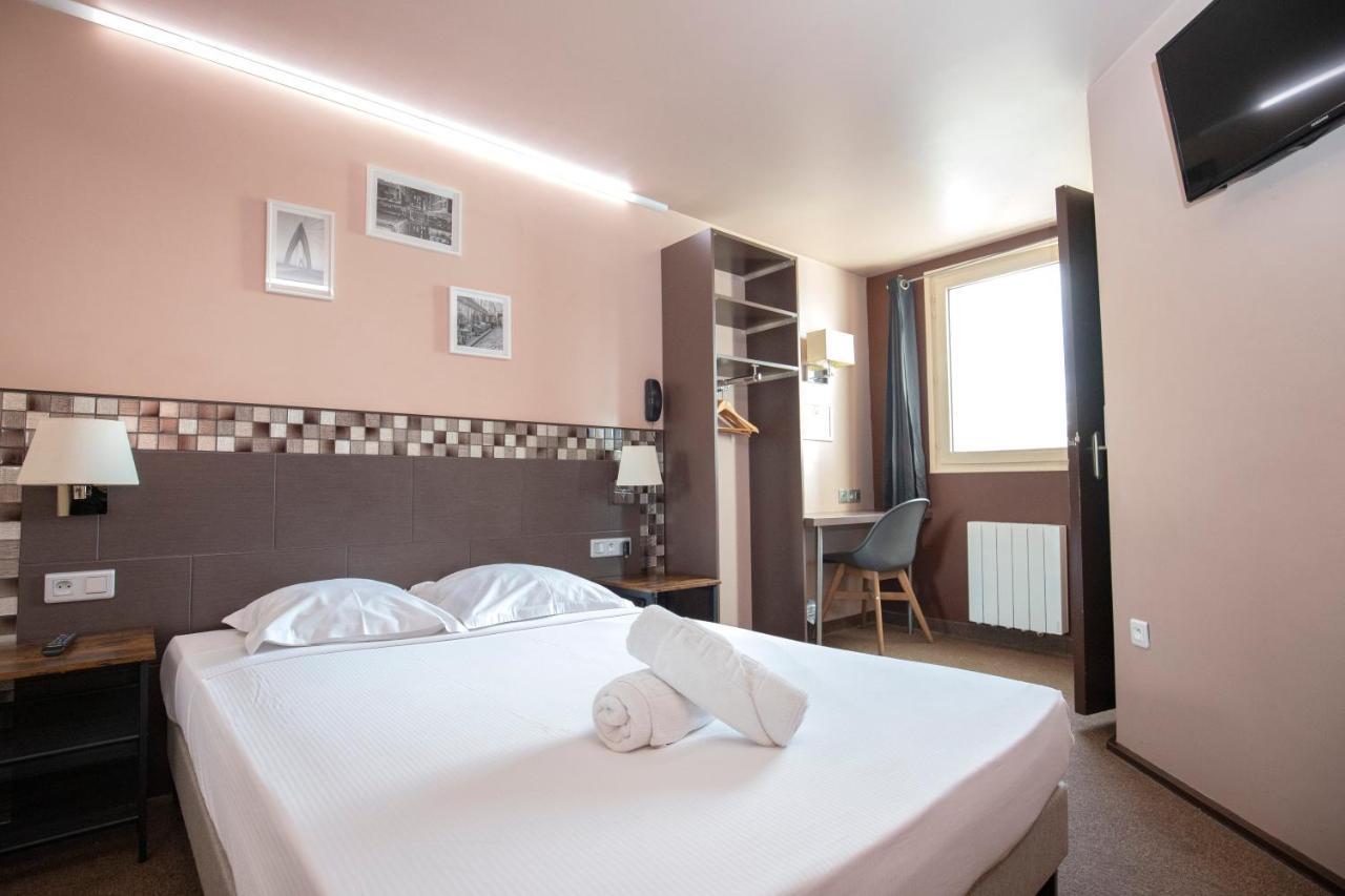 Wink Hotel Juvisy Exterior photo